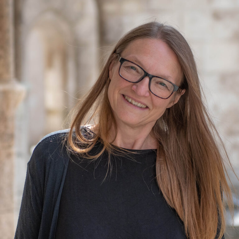 Kinderbücher, Jugendbücher, Bücher für Erwachsene, Radiogeschichten